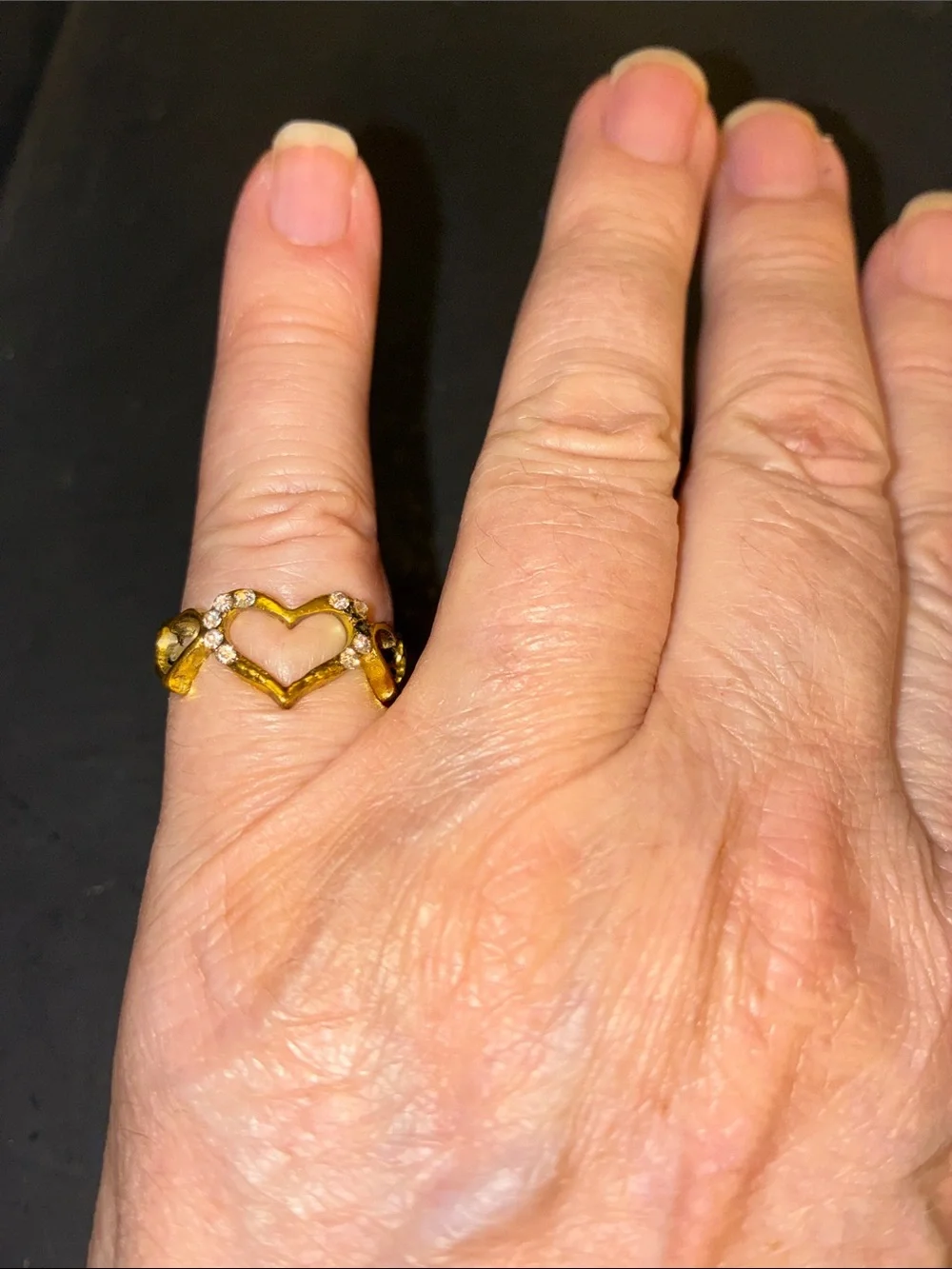 N/A elegant gold
